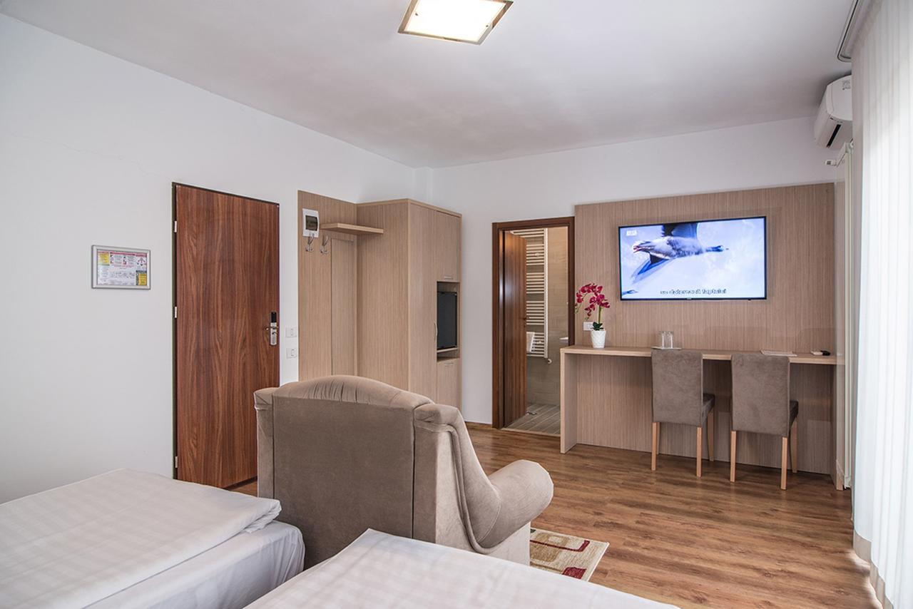 Residence Il Lago Cluj-Napoca Exterior foto